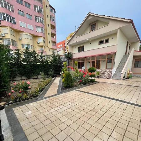 Pensión For Rent Pogradec